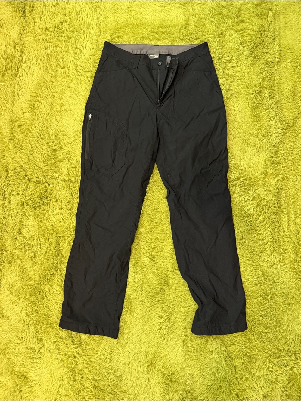 Eddie Bauer Insulated Black Cargo Pants with Zip Pocket